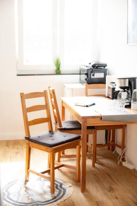 - Sea Apartment Duisburg Center & Parking Spaces & Kingsize Bett - Central Station Hbf - Extérieur photo
